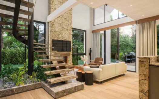 Modern 2-Bedroom Retreat at Wood Valley Boquete