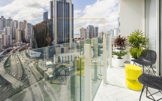 Designer 2-Bedroom Apartment with City Views at Wanders & Yoo in Marbella