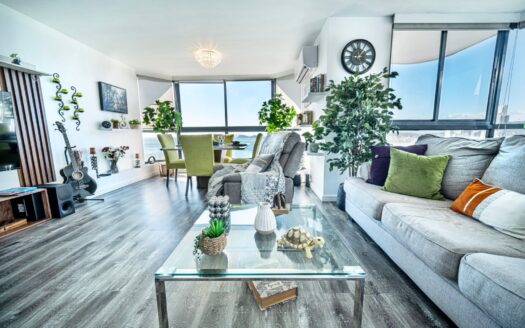 Central Apartment at the Heart of Avenida Balboa