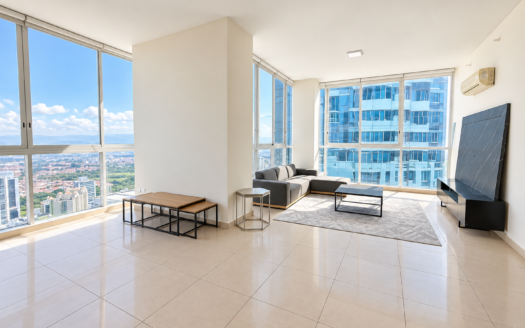 Country Club – Spacious Furnished Residence in Costa Del Este